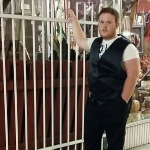 Meet your Posher, Mark